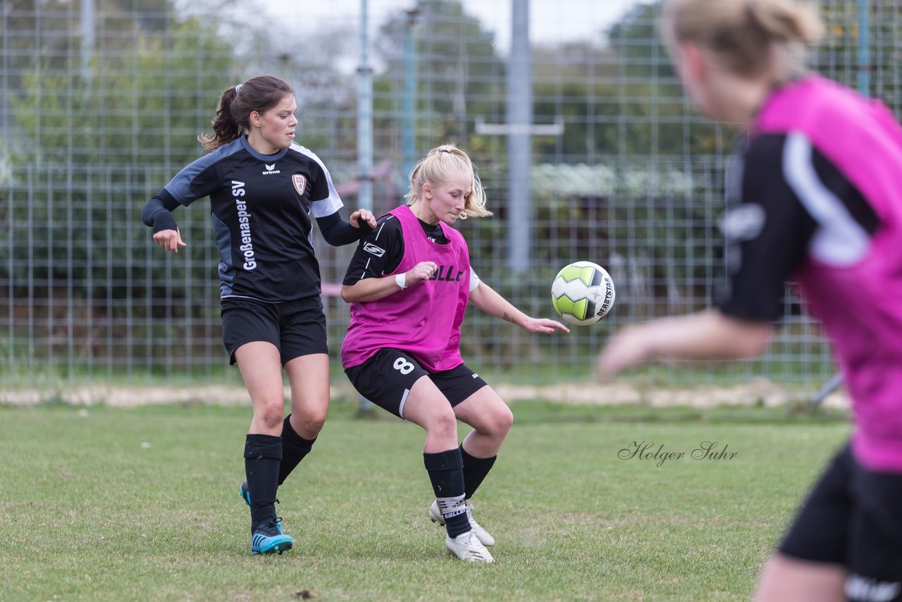 Bild 175 - Frauen Grossenasper SV - SV Steinhorst/Labenz : Ergebnis: 1:3